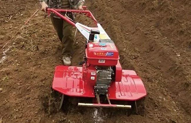 Machine de creusement de petite de cultivateur talle rotatoire d'essence mini à faible bruit