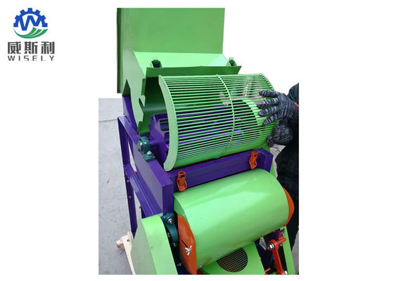 Chine Décortiqueur automatique vert d'arachide, structure compacte de machine de développement d'arachide fournisseur